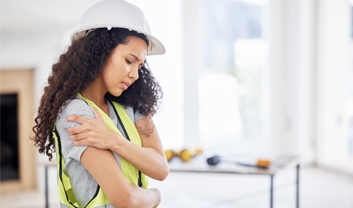 Common Shoulder Injuries that Happen at Work
