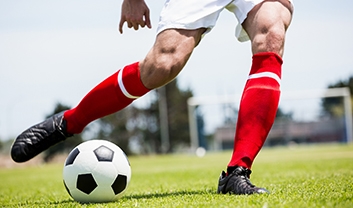 Preparing for Spring Sports: Avoiding Knee Injuries